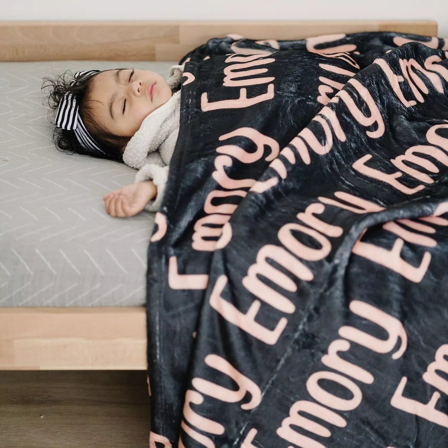 The Best Gift For Kids High Quality Personalized Super Soft Name Family Blanket